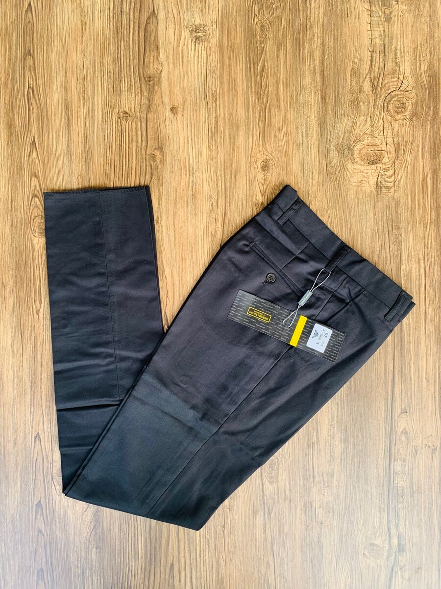 Material Trousers