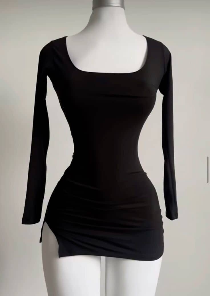 Robe ajustée asymétrique