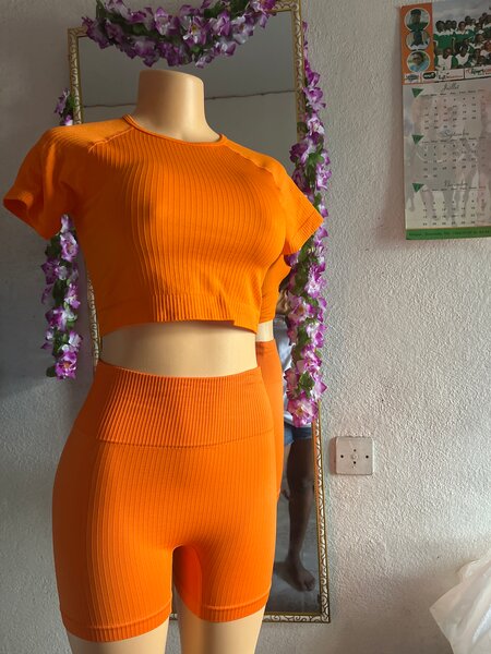 Ensemble sport femme orange