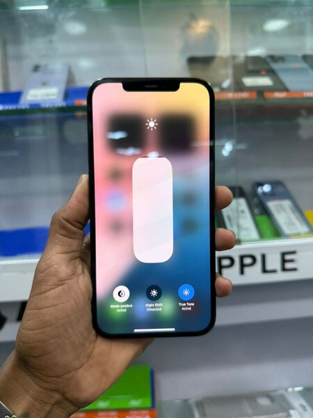 iPhone 12 Pro Max 128go quasi neuf