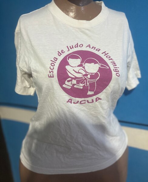 débardeurs et t-shirts