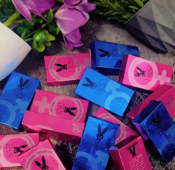 Parfum aphrodisiaque IKS 2 a 1500