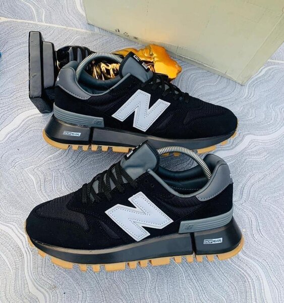 New balance sneaker