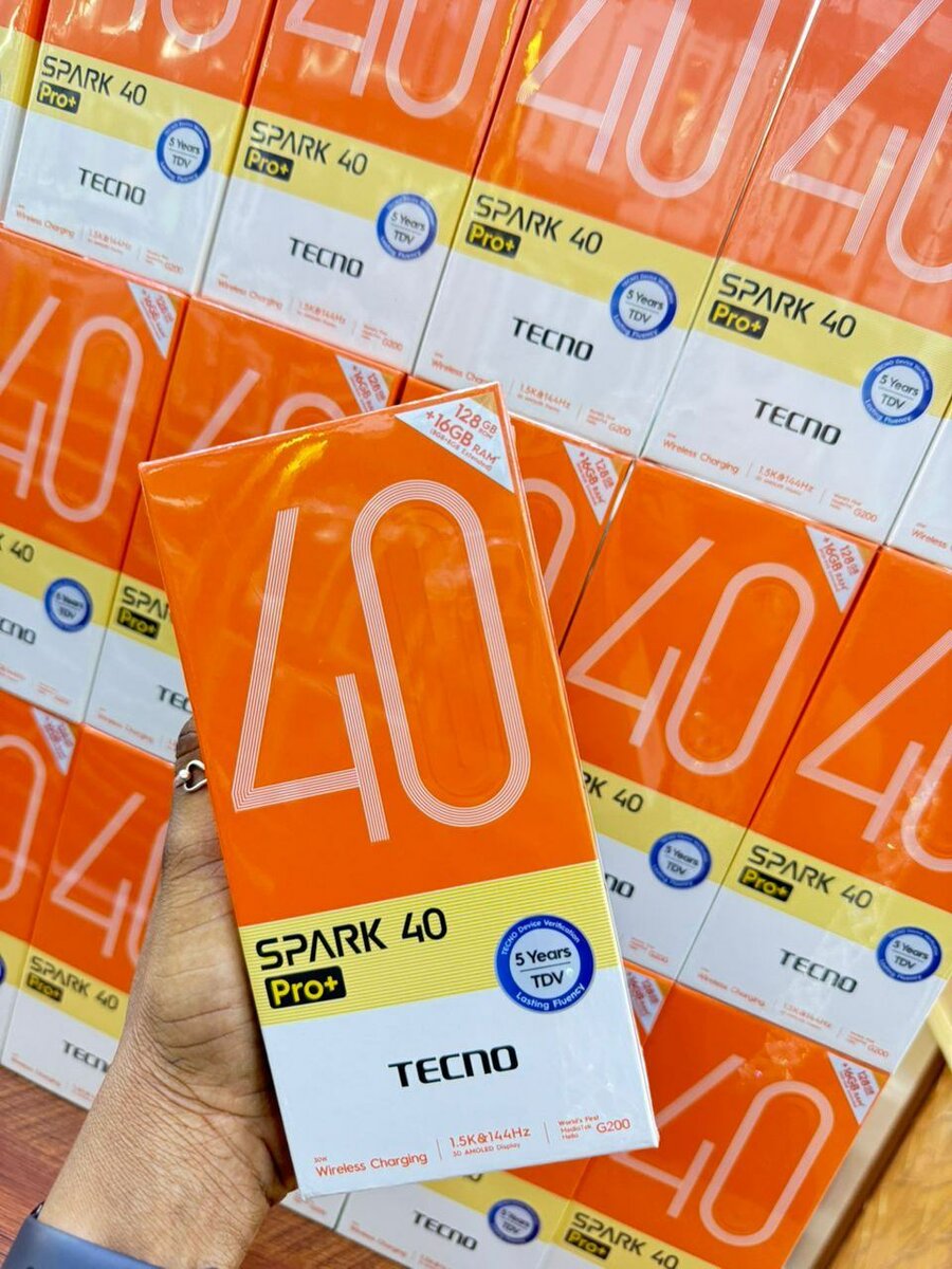 Tecno Spark 40 Pro 128gb/ 8ram