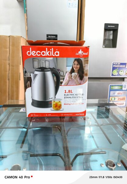 Bouilloire Électrique Inox 1.8L