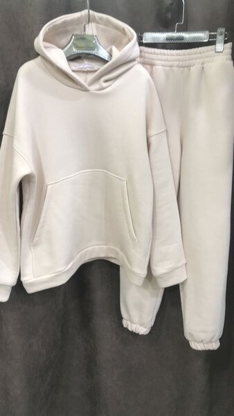 Ensemble de survêtement beige