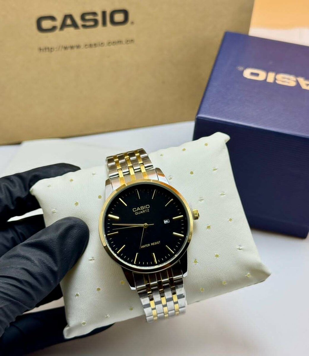 MONTRE LUXE HOMME CASIO