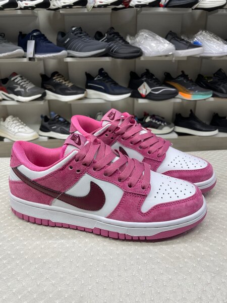 Nike dunk low