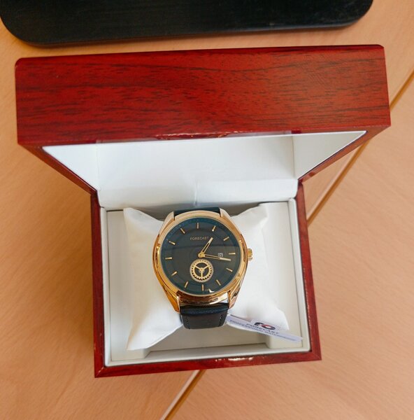 Customized watch