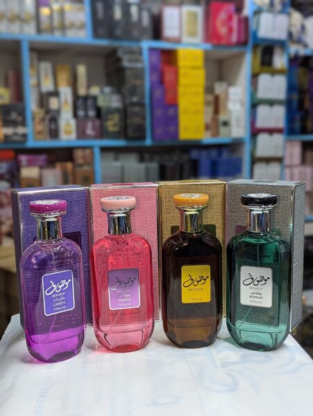 Ensemble de Parfums Variés