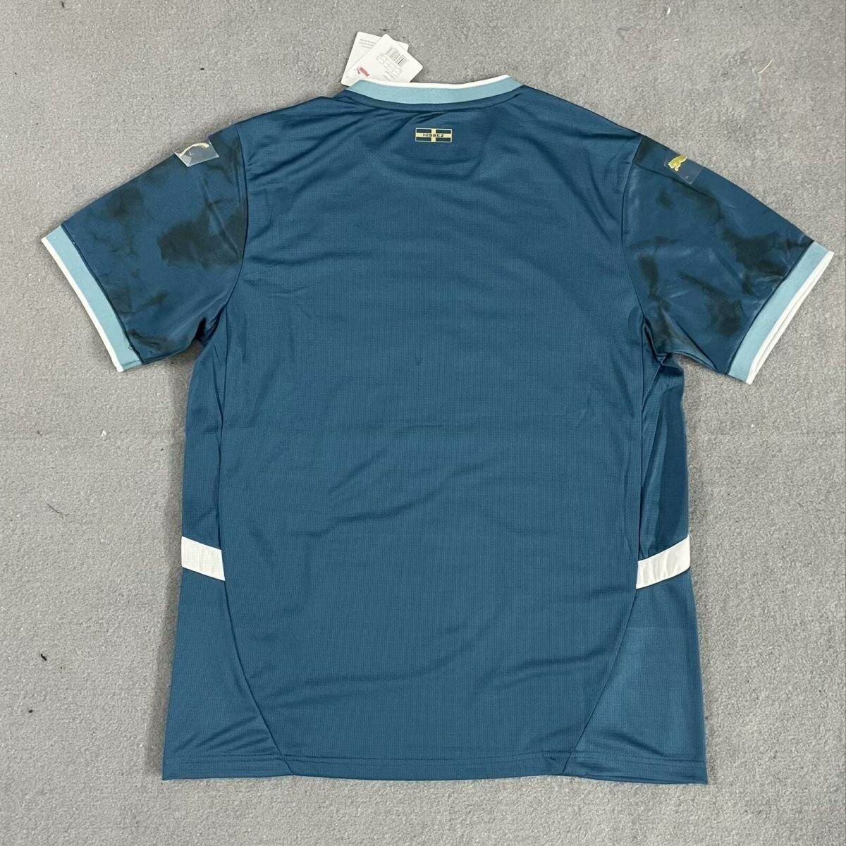 Marseille away jersey
