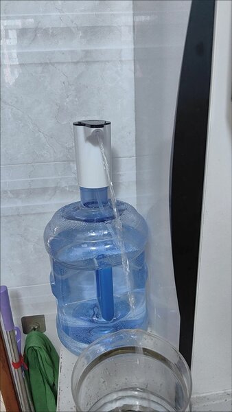 Диспенсер для воды