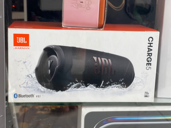 JBL CHARGE 5