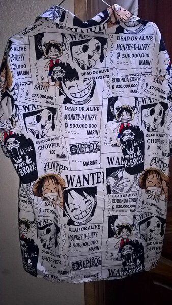 Chemise à motifs anime