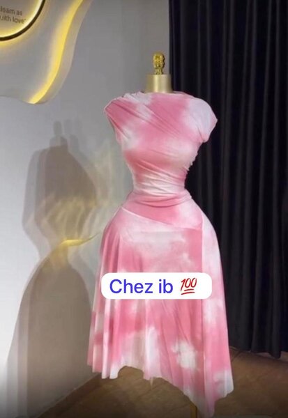 Robe rose élégante