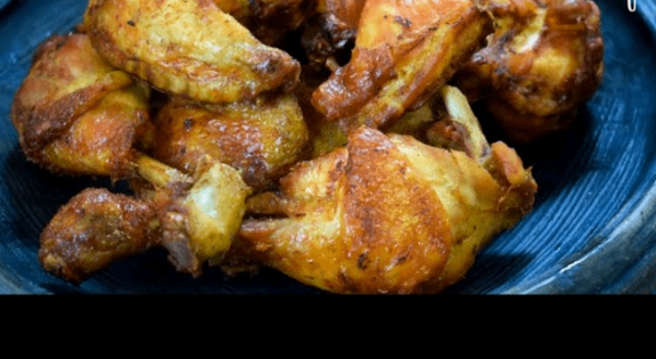 1 poulet entier grilléattiéké