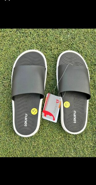 Claquettes confort légères