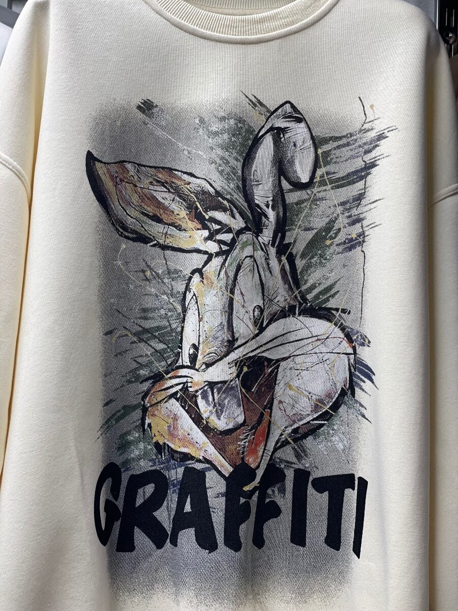 Свитшот в цвете айвори,размер:стандарт