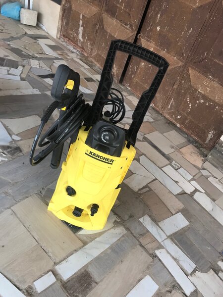 4k car washer Neat and strong