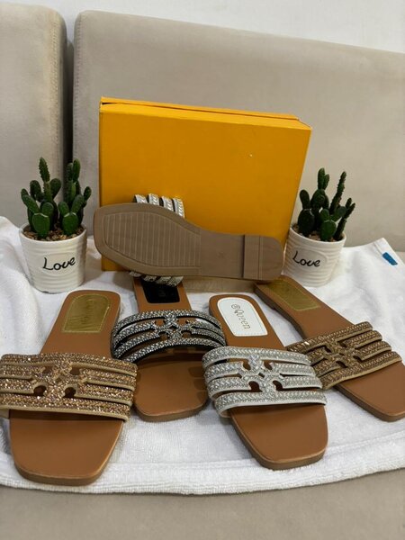 Sandales en strass brillantes