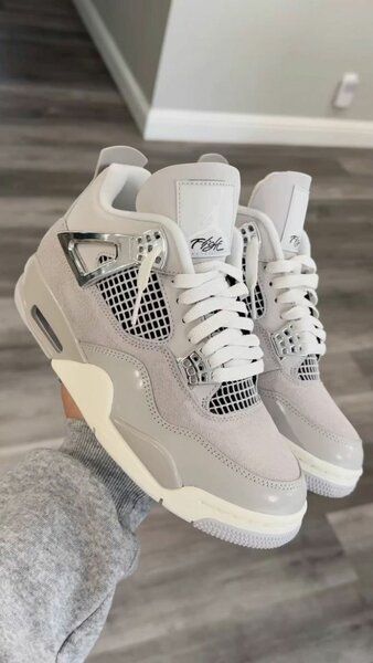 Jordan4
