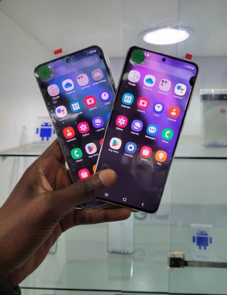 Pre-owned Samsung Galaxy s21