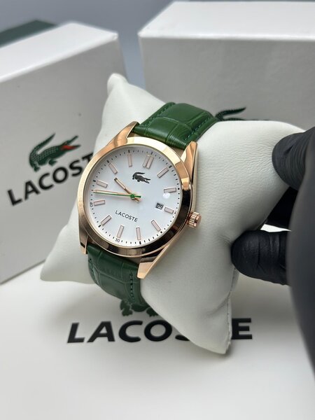 Montre Lacoste