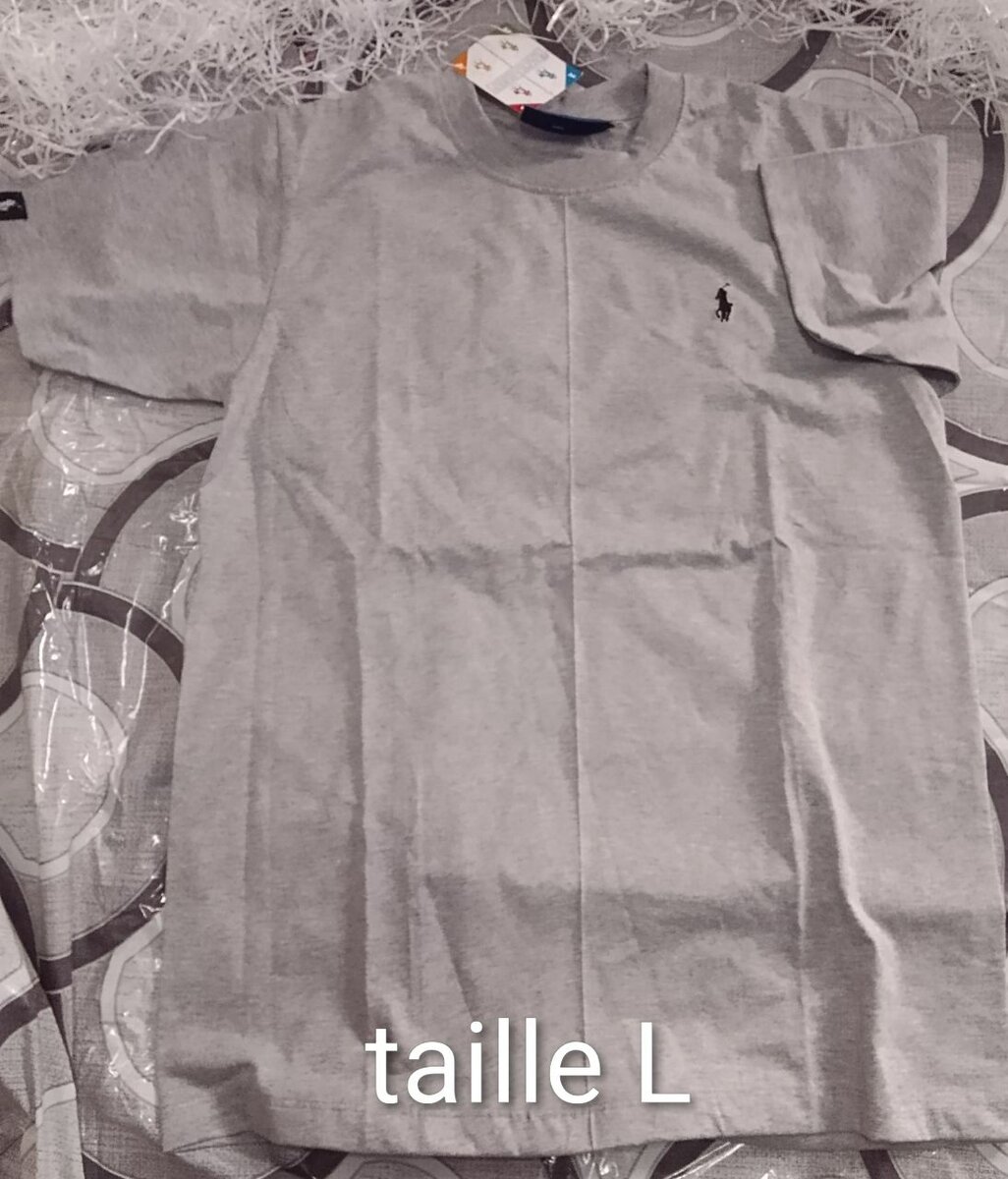 T-shirts en coton différentes tailles