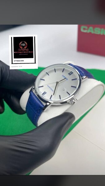 Montre Casio authentique bracelet en cuir avec sa boit