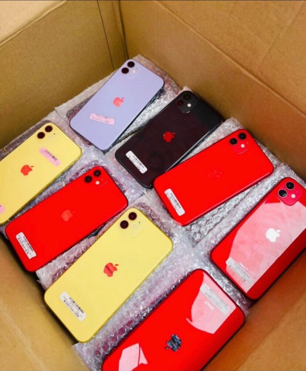 iPhone 11,64gig and 128gig