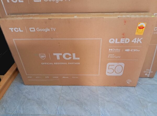 TCL 50 INCHES QLED SMART TV