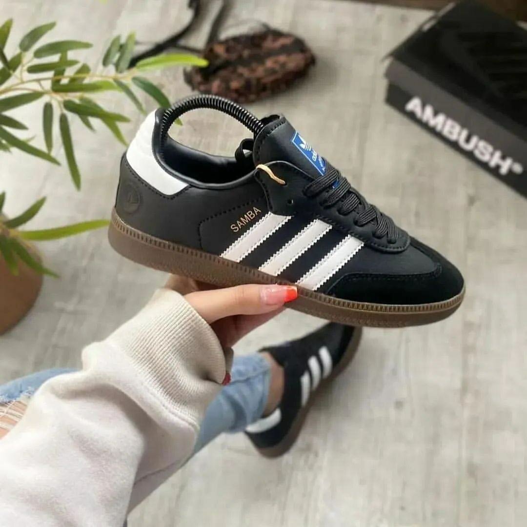 ADIDAS SAMBA