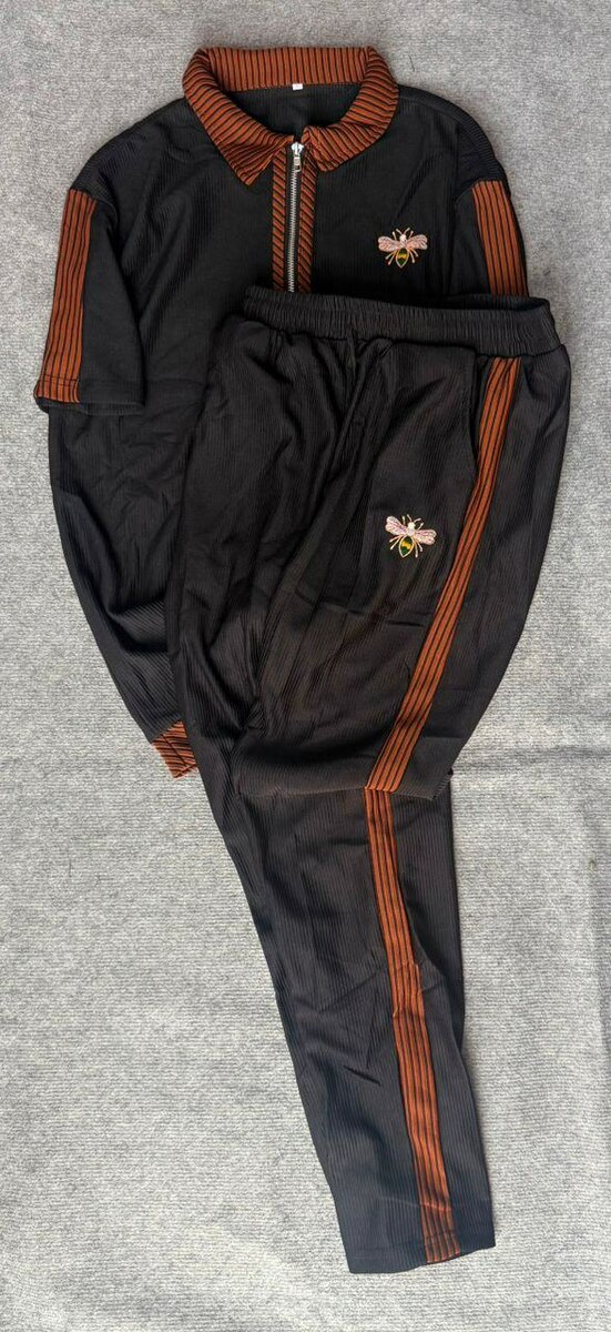 Survêtement tendance à rayures