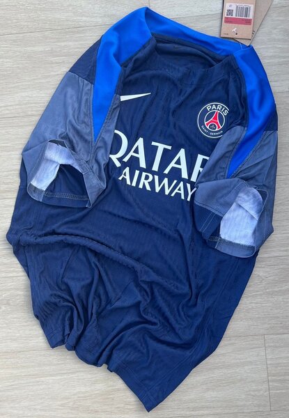 Maillot PSG Officiel 2023