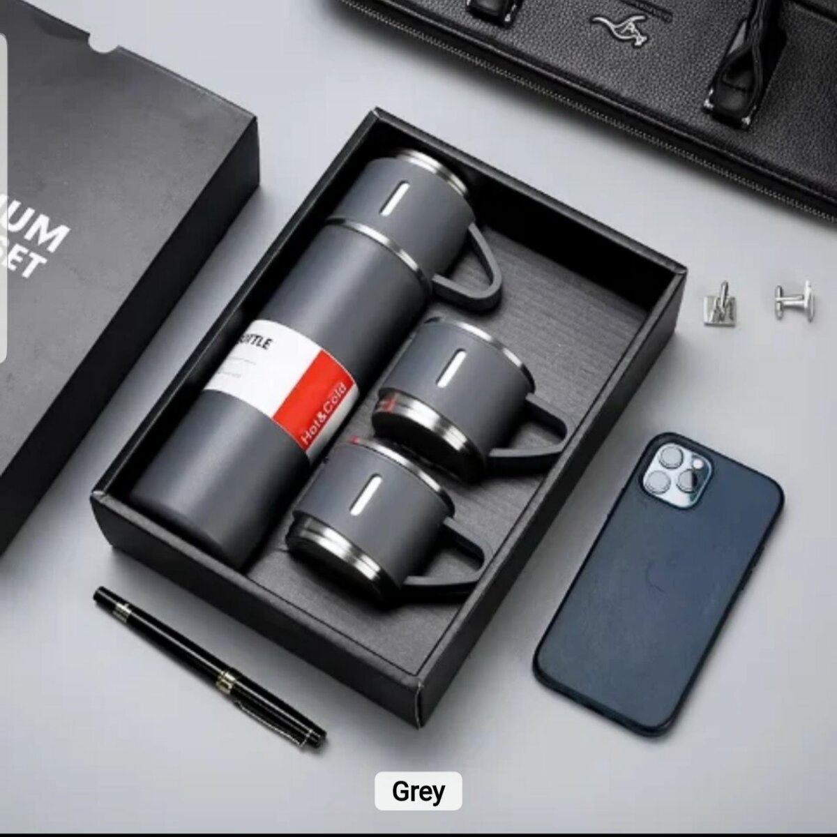 Vacuum flask sets