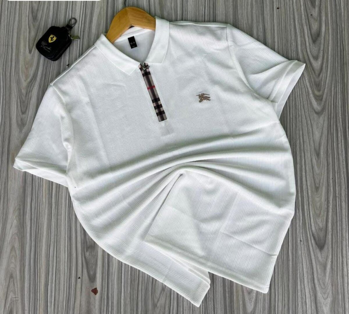 Burberry design shirts for men