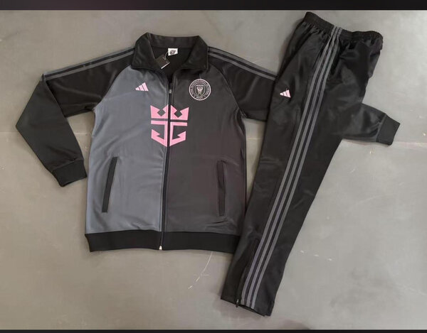 Ensemble de jogging sportif