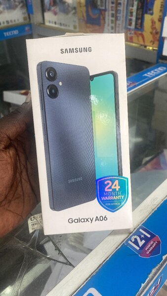 Samsung A06 64/4 giga de ram