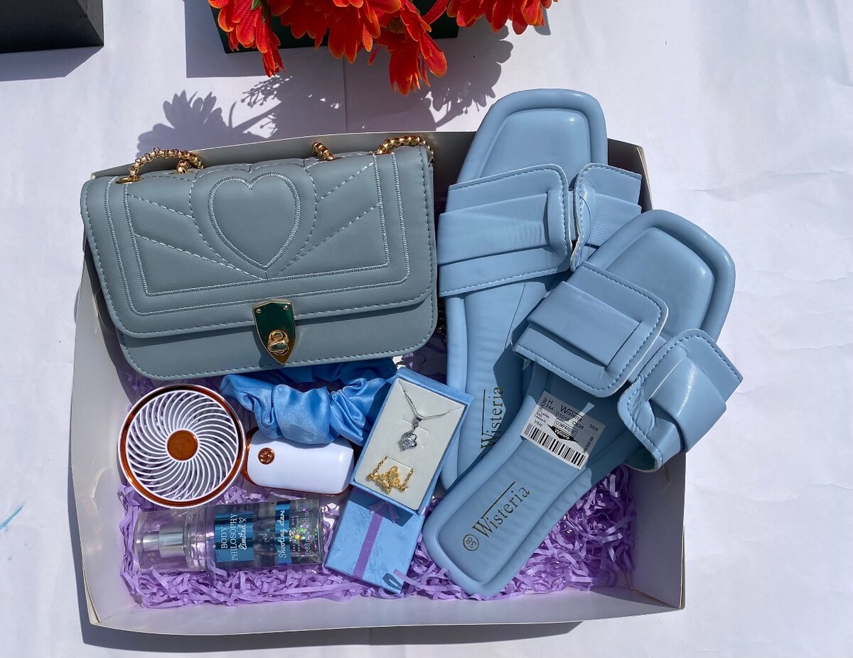 Color themed Gift box