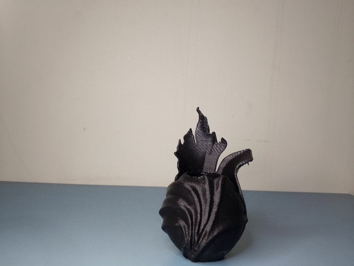Ember vase/Pen holder
