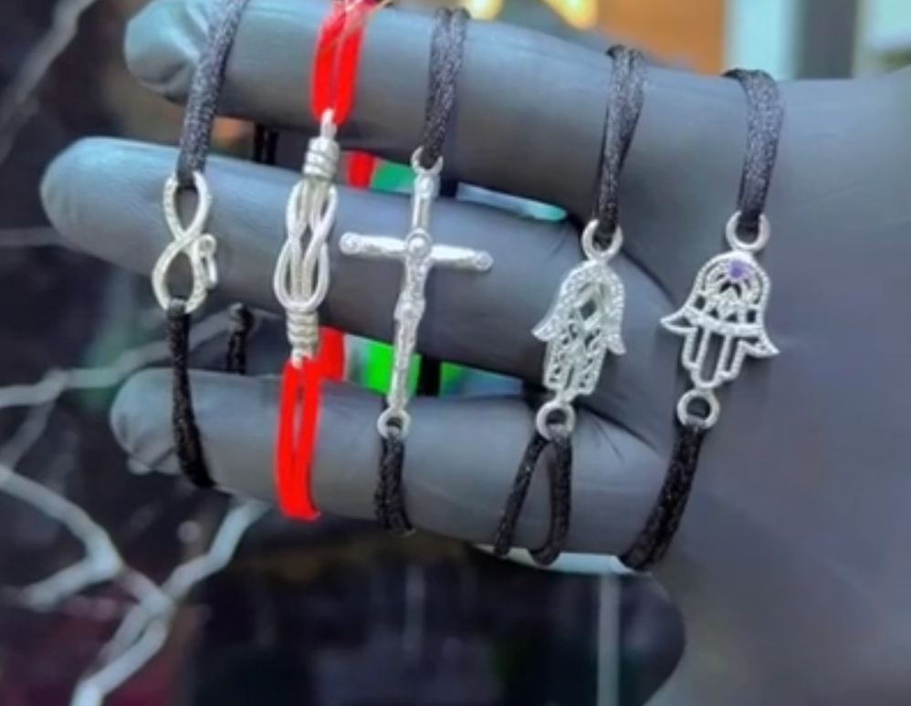 Bracelets porte-bonheur