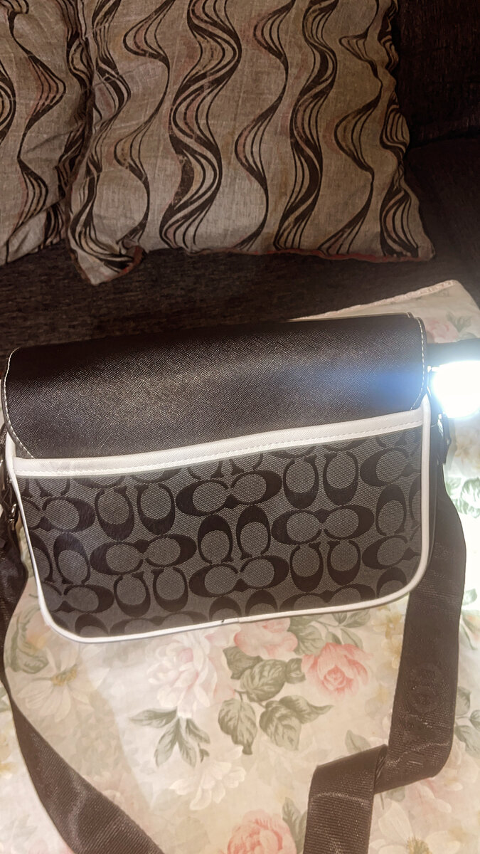 Sacoche élégante en cuir