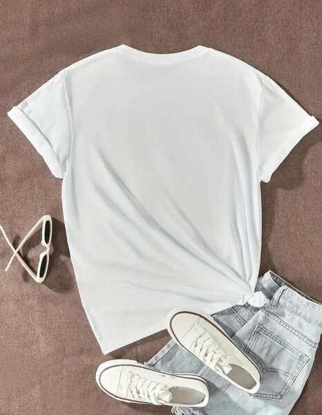 С принтом футболка