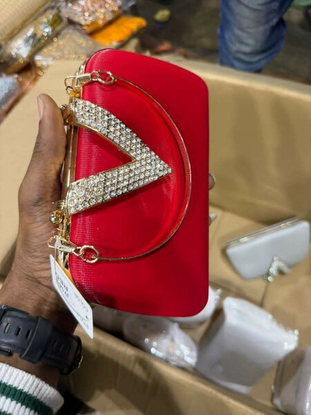 Clutch Pailleté Rouge Élégant