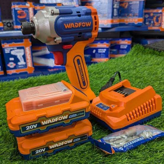 Clé à chocs sans fil Wadfow 20V