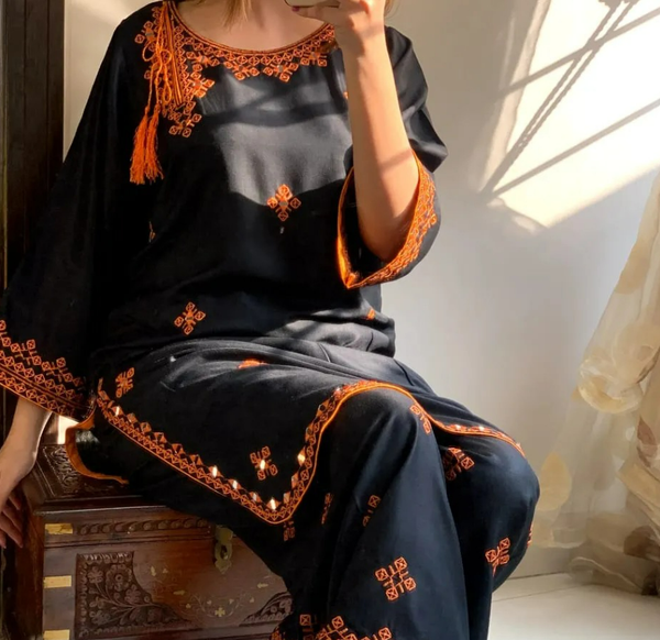 *Mirror Work Embroidery 2Pc*