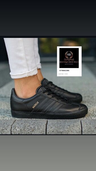 Basket adidas gazelle authentique avec sa boîte