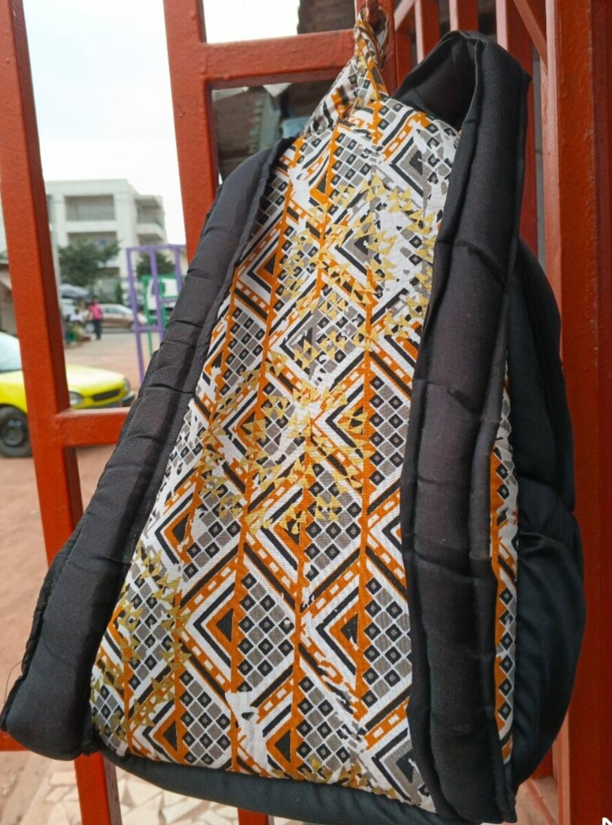 Sac à dos ethnique moderne