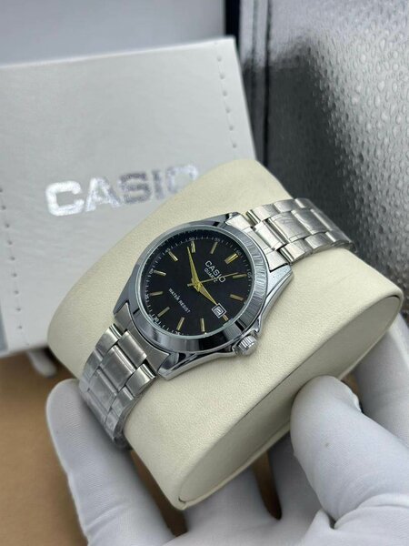 Montre CASIO (Homme/Femme)