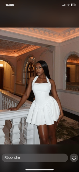 Robe blanche élégante